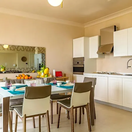 Skyline 別荘 タオルミーナ